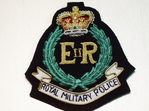 Royal Military Police Queens Crown blazer badge 149 - Click Image to Close