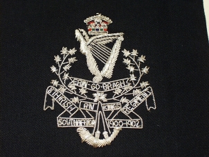 8th (Irish) BN The King's Liverpool Regiment blazer badge 69 - Click Image to Close