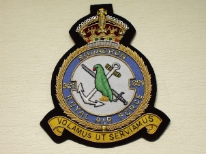 691 Squadron RAF Kings Crown blazer badge - Click Image to Close