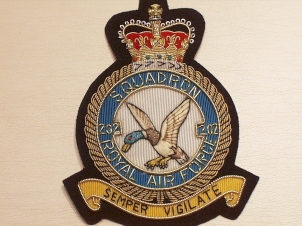 202 Squadron QC RAF blazer badge - Click Image to Close