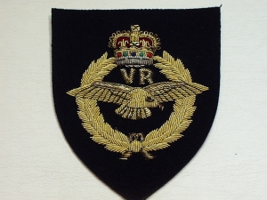 RAF Reserve (RAFVR) QC blazer badge - Click Image to Close