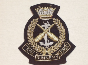 Royal Navy Gunnery Branch blazer badge - Click Image to Close