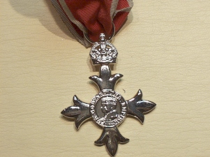 MBE (Civil) full size copy medal inc. ribbon - Click Image to Close