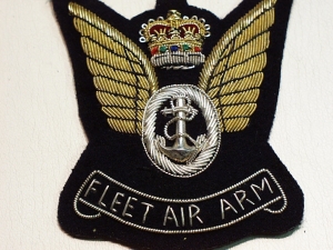 Observer, Fleet Air Arm blazer badge 41 - Click Image to Close