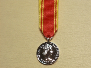 Fire Service LSGC EIIR miniature medal - Click Image to Close
