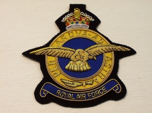 RAF Kings Crown badge with title blazer badge - Click Image to Close