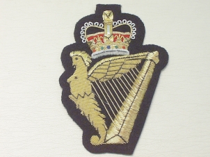 Royal Irish Regiment blazer badge - Click Image to Close