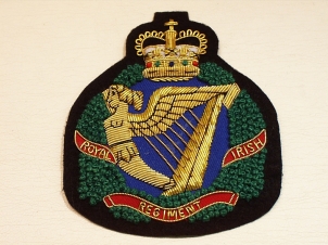 Royal Irish Regiment (crest) blazer badge 144 - Click Image to Close