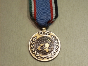 UN Iran/Iraq (UNIIMOG) full sized medal - Click Image to Close