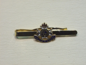 Nottinghamshire and Derbyshire Regiment tie slide - Click Image to Close