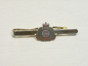 Suffolk Regiment tie slide - Click Image to Close