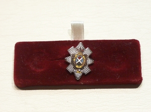 Black Watch lapel badge - Click Image to Close