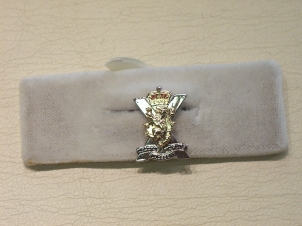 Royal Regiment of Scotland lapel pin - Click Image to Close