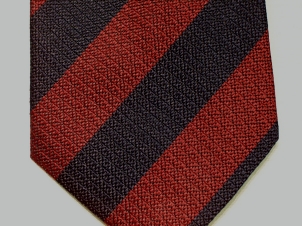Household Cavalry non crease silk striped tie - Click Image to Close