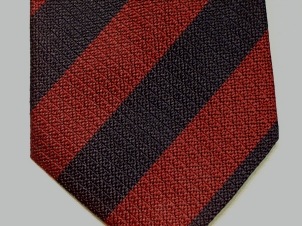 Household Cavalry non crease silk striped tie - Click Image to Close