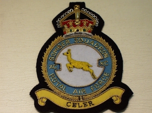 90 Sqdn RAF KC blazer badge - Click Image to Close