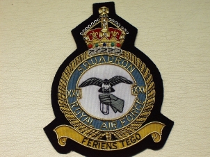 25 squadron KC RAF blazer badge - Click Image to Close