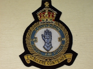 17 Squadron KC RAF blazer badge - Click Image to Close