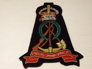 Royal Pioneer Corps KC blazer badge 152 - Click Image to Close