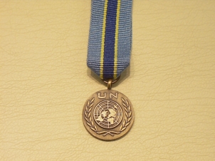 UNMONUC miniature medal - Click Image to Close
