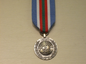 UNONUM/UNOB (Burundi) full size medal - Click Image to Close