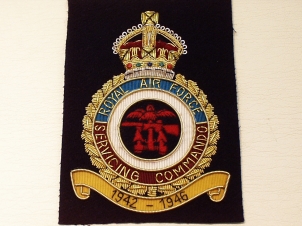 RAF Servicing Commando blazer badge - Click Image to Close