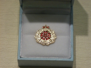 Duke of Lancaster's regiment lapel pin - Click Image to Close
