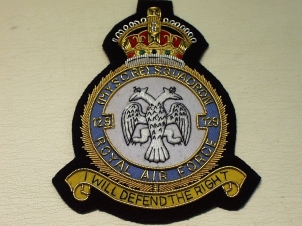 129 Squadron RAF KC blazer badge - Click Image to Close