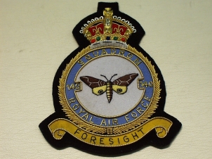 140 Squadron RAF KC blazer badge - Click Image to Close