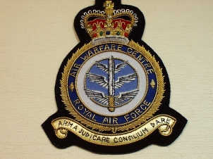Air Warfare Centre RAF blazer badge - Click Image to Close