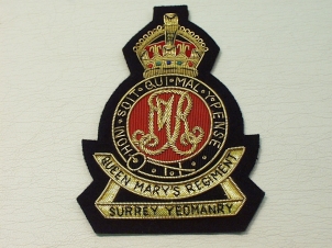 Surrey Yeomanry (Queen Mary's Regt)crest blazer badge - Click Image to Close
