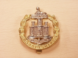 Dorsetshire Regiment cap badge - Click Image to Close