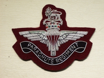 Parachute Regiment Queens Crown (On Maroon) blazer badge - Click Image to Close